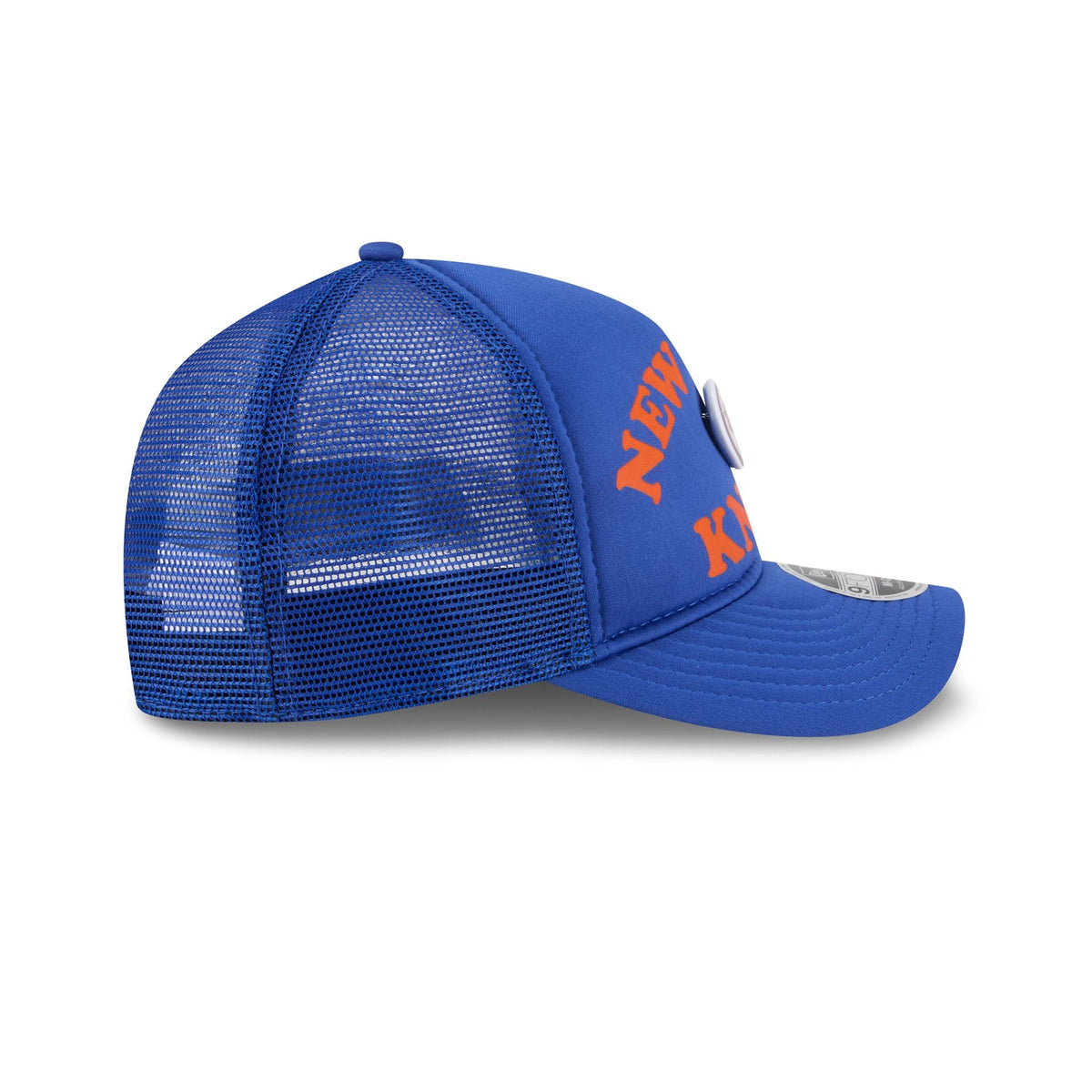 New York Knicks Button 9FORTY M-Crown A-Frame Trucker Hat